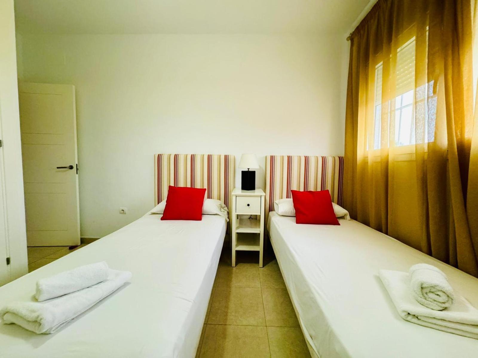 Casa La Camelia Con Piscina Grupo Ac Gestion Apartment